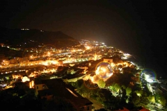 ventimiglia in notturna